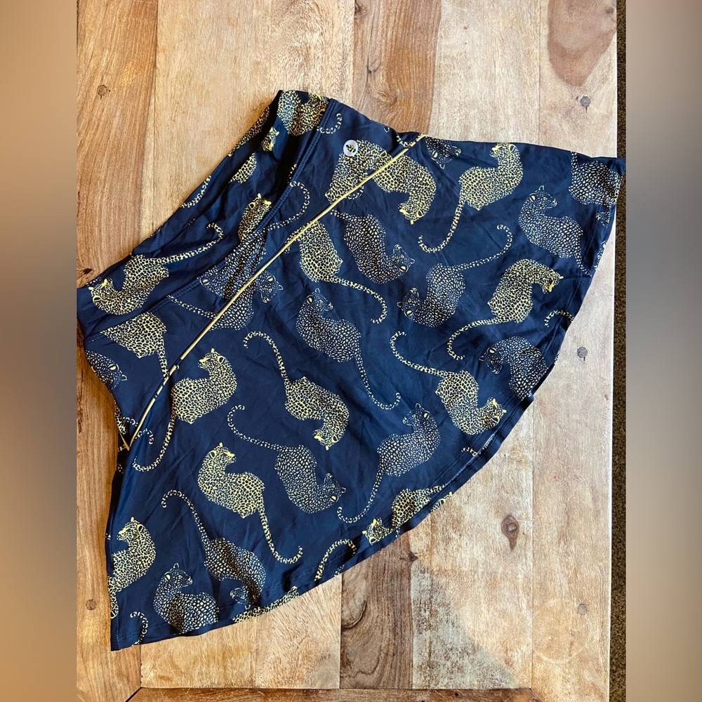 Dona Jo size 2 (10-12) Live skirt ECO Panther